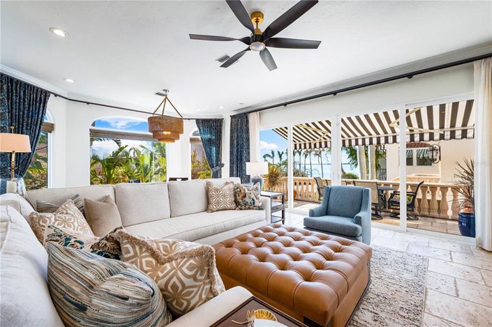 Image No.21-3 Bed Property for sale