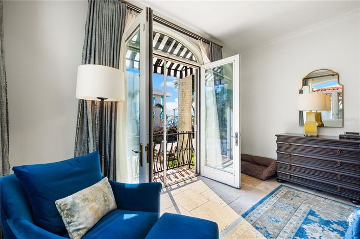 Image No.30-3 Bed Property for sale