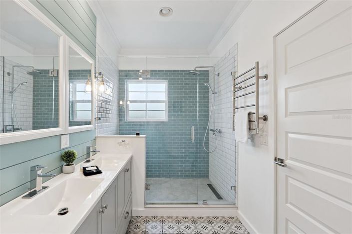 Image No.17-2 Bed Townhouse for sale