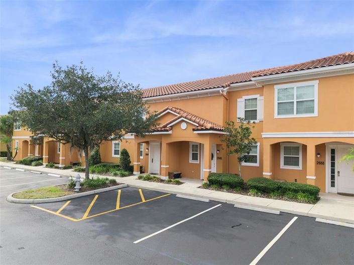 Image No.49-2 Bed Townhouse for sale