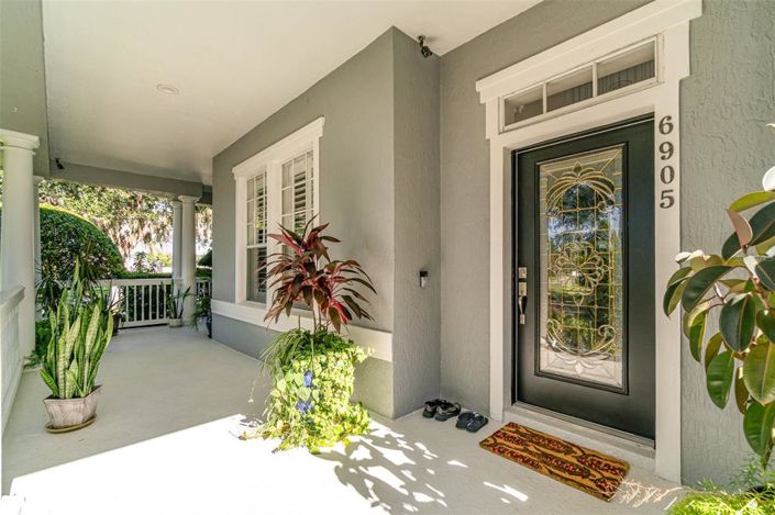 Image No.8-5 Bed Property for sale