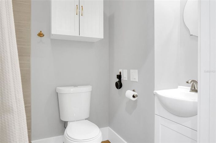 Image No.16-4 Bed Property for sale