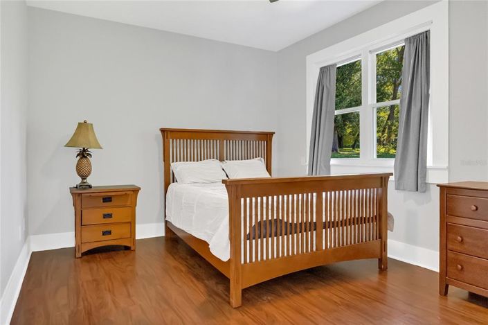 Image No.18-4 Bed Property for sale