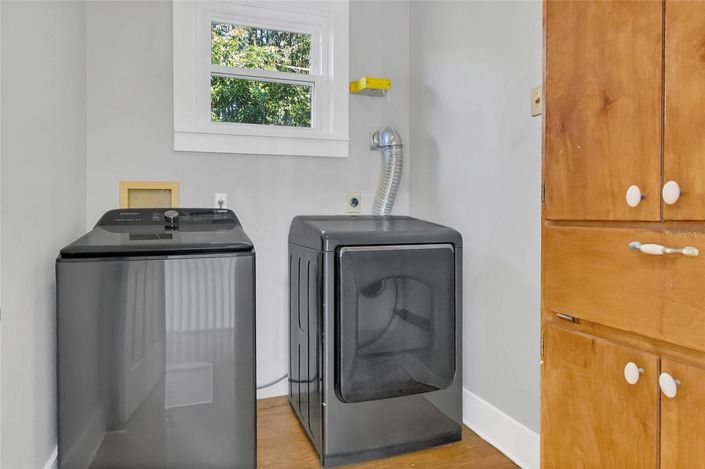 Image No.21-4 Bed Property for sale