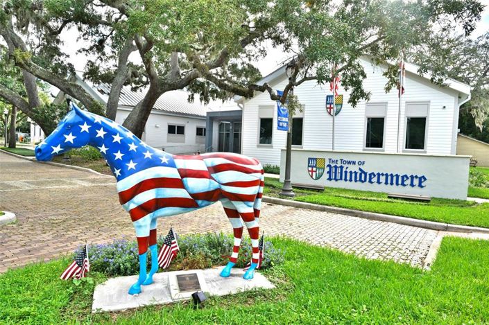 Image No.28-4 Bed Property for sale