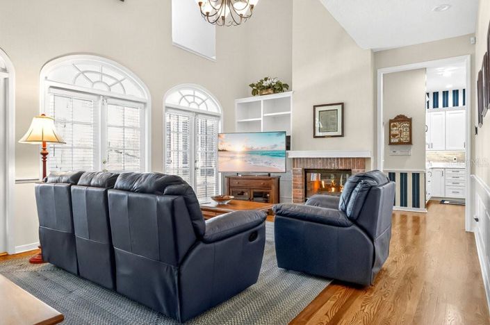 Image No.6-Propriété de 4 chambres à vendre à Orlando