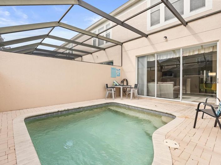 Image No.22-3 Bed Townhouse for sale