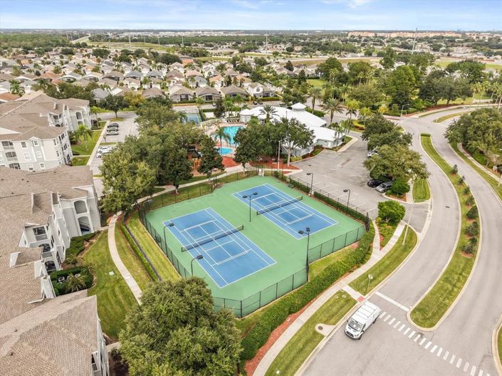 Image No.41-3 Bed Townhouse for sale