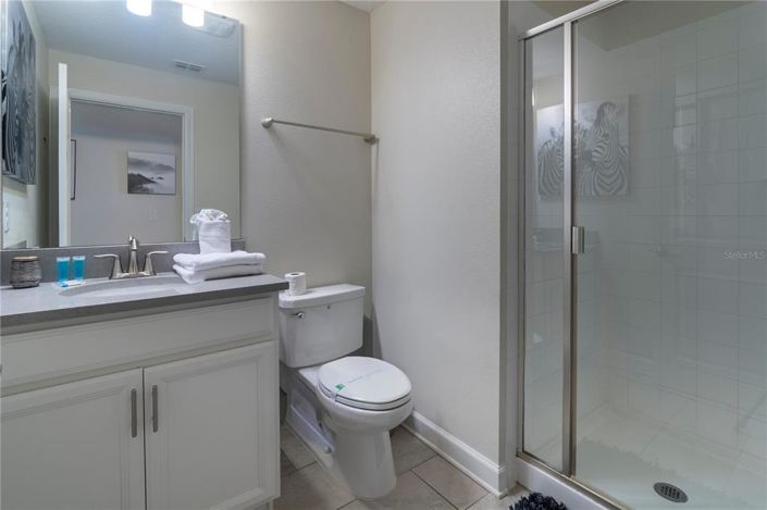 Image No.12-5 Bed Townhouse for sale