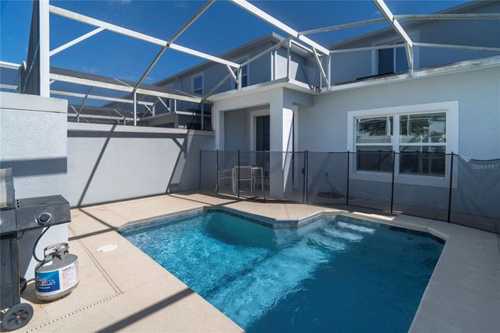 Image No.15-5 Bed Townhouse for sale