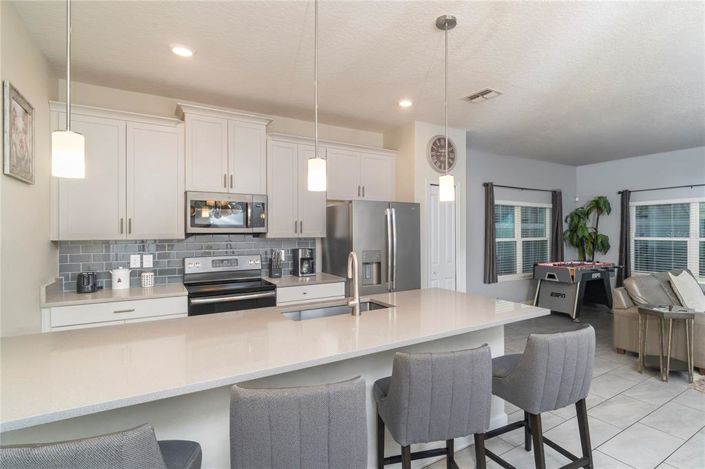 Image No.4-5 Bed Townhouse for sale