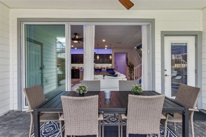 Image No.40-5 Bed Townhouse for sale