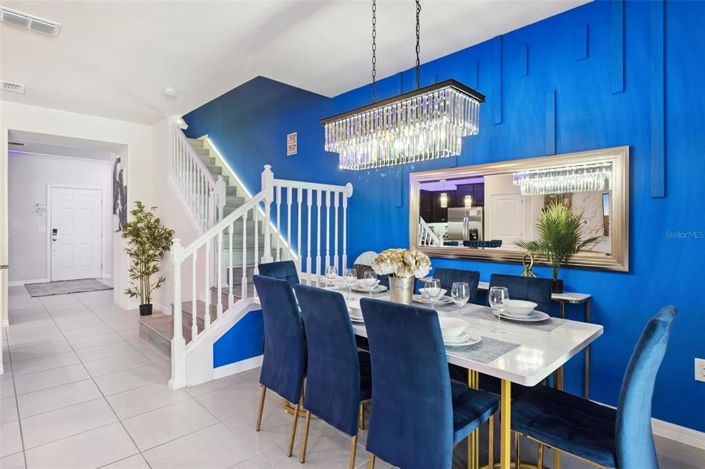 Image No.9-5 Bed Townhouse for sale