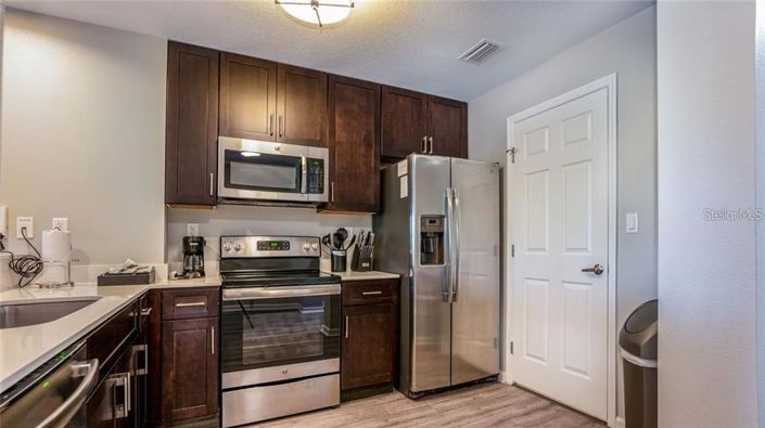 Image No.12-2 Bed Property for sale