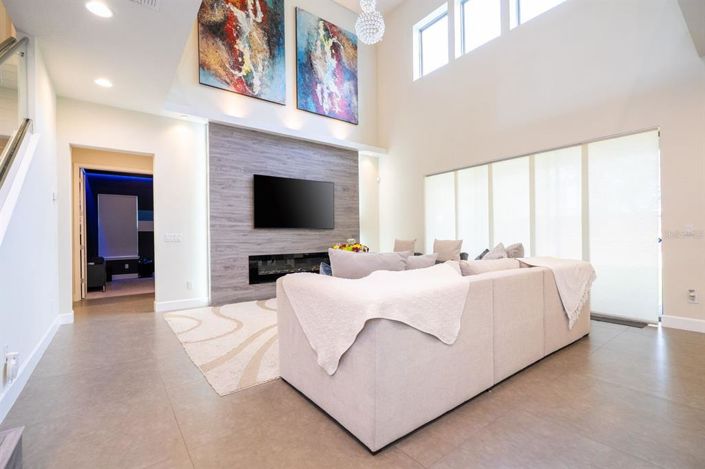 Image No.23-4 Bed Property for sale