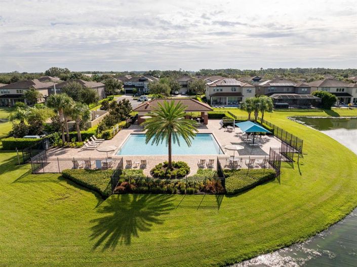 Image No.6-4 Bed Property for sale