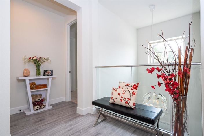 Image No.67-4 Bed Property for sale