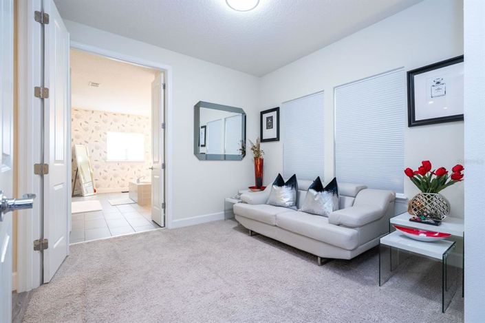 Image No.79-4 Bed Property for sale