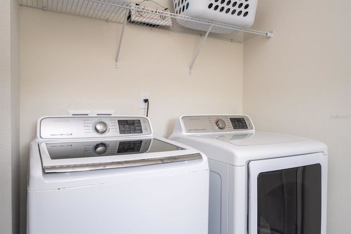 Image No.89-4 Bed Property for sale