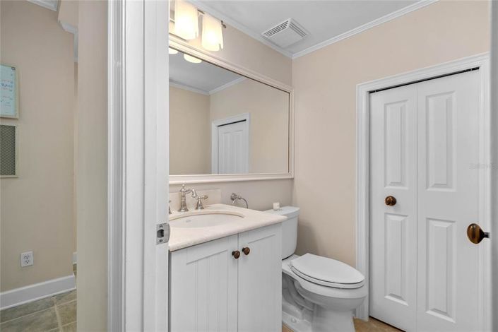 Image No.29-5 Bed Property for sale