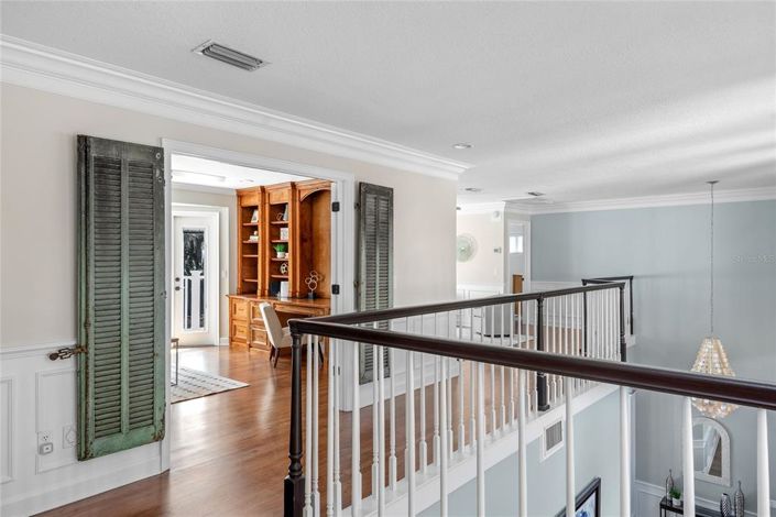 Image No.32-5 Bed Property for sale