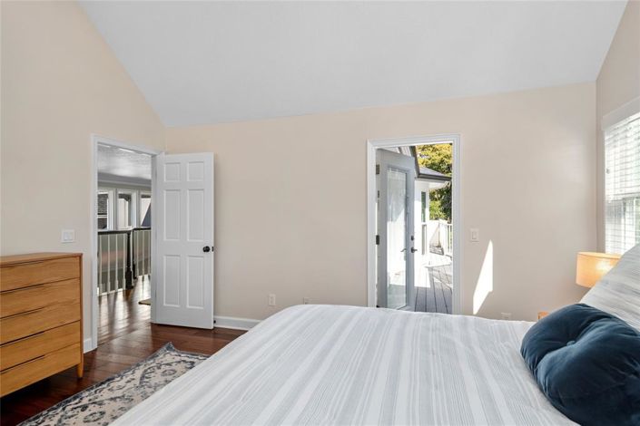 Image No.37-5 Bed Property for sale