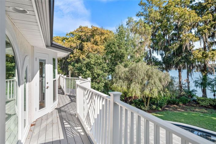 Image No.38-5 Bed Property for sale