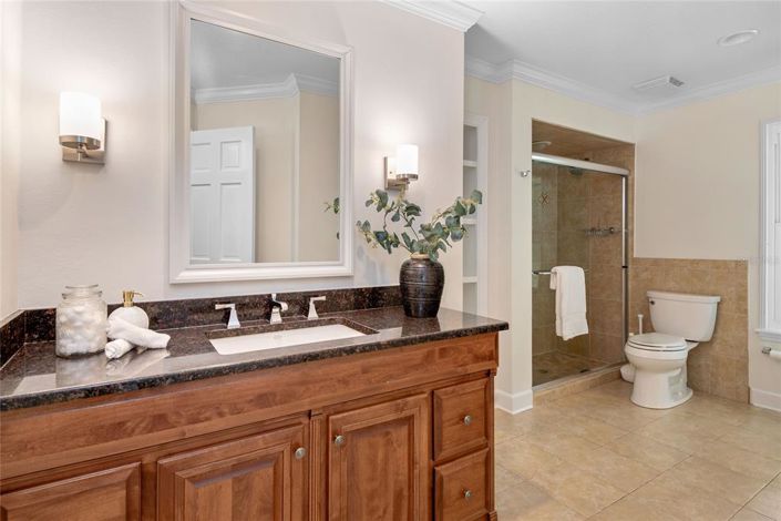 Image No.42-5 Bed Property for sale