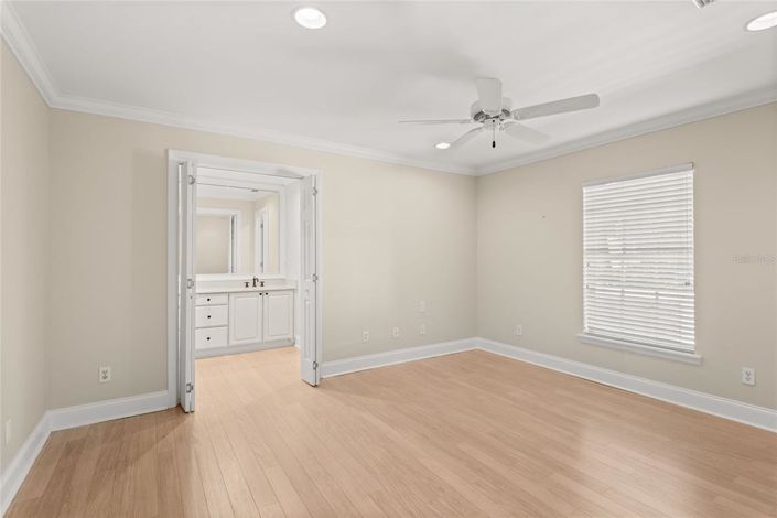 Image No.48-5 Bed Property for sale