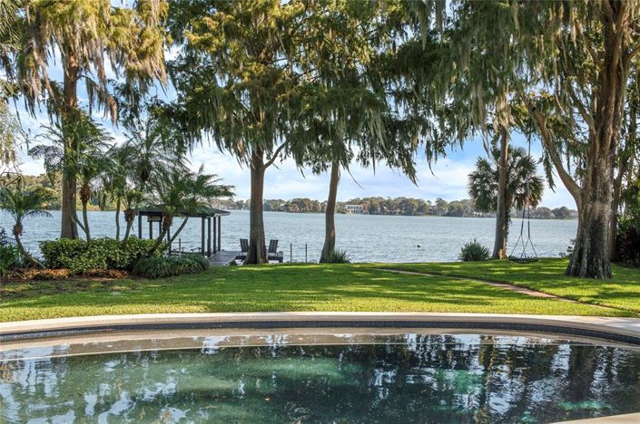 Image No.58-5 Bed Property for sale