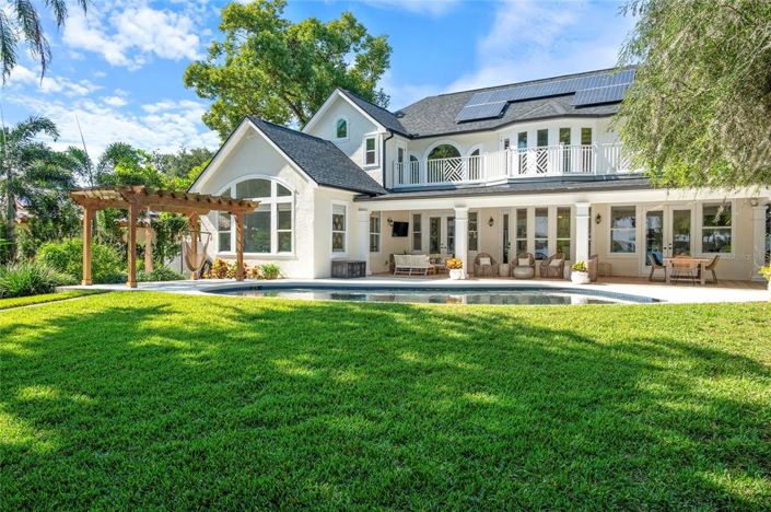 Image No.62-5 Bed Property for sale