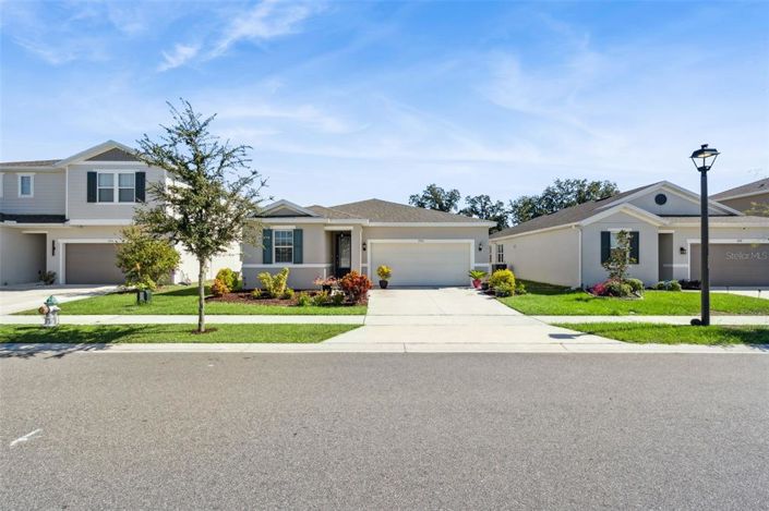 Image No.1-3 Bed Property for sale