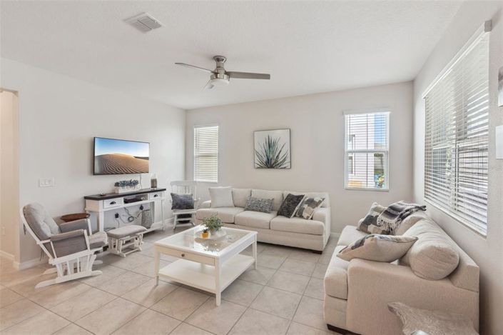 Image No.6-3 Bed Property for sale