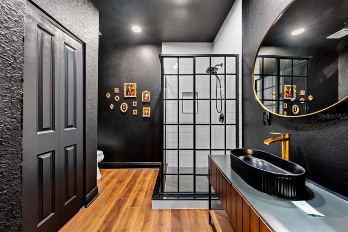 Image No.64-4 Bed Property for sale