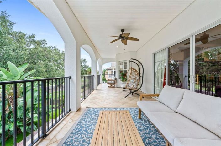 Image No.65-4 Bed Property for sale