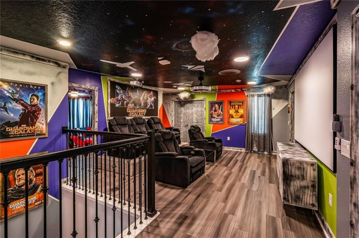 Image No.26-8 Bed Property for sale