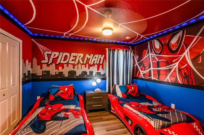 Image No.41-8 Bed Property for sale