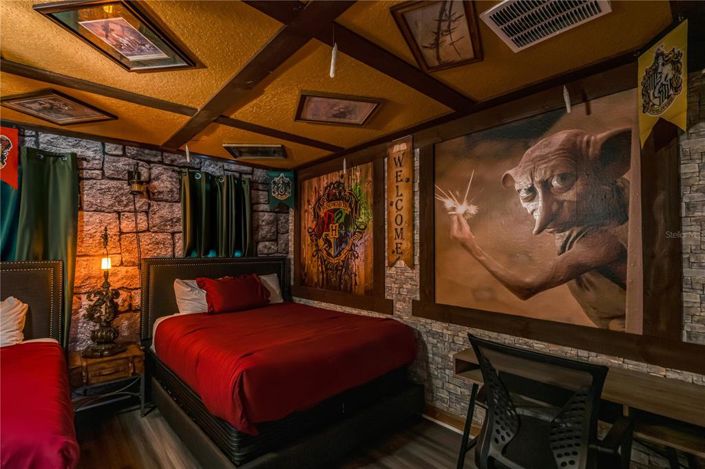 Image No.46-8 Bed Property for sale