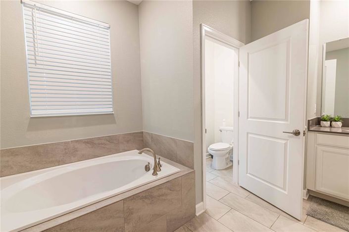 Image No.59-8 Bed Property for sale