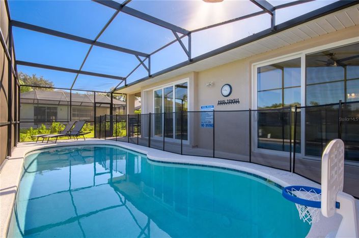 Image No.14-4 Bed Property for sale