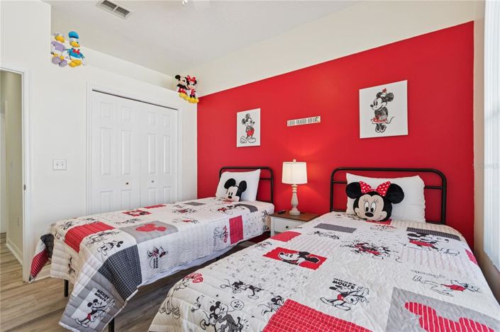 Image No.26-4 Bed Property for sale