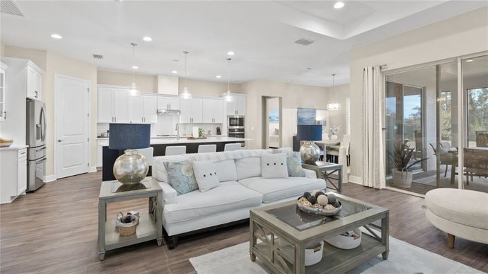 Image No.15-3 Bed Property for sale