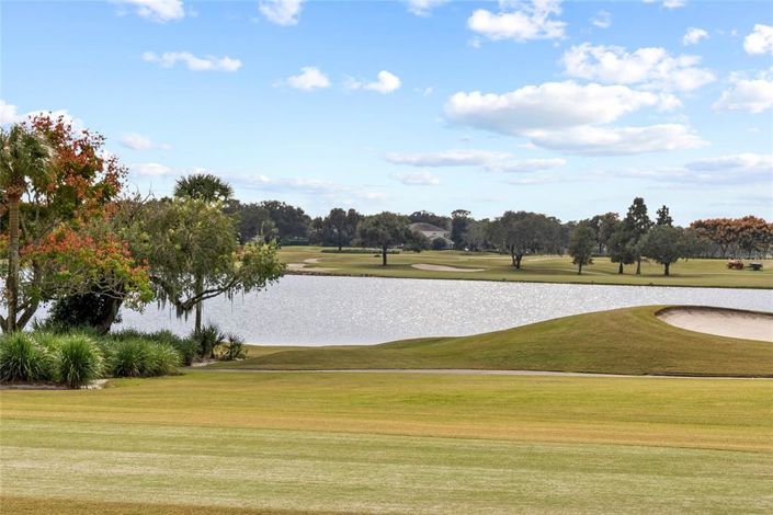 Image No.25-5 Bed Property for sale