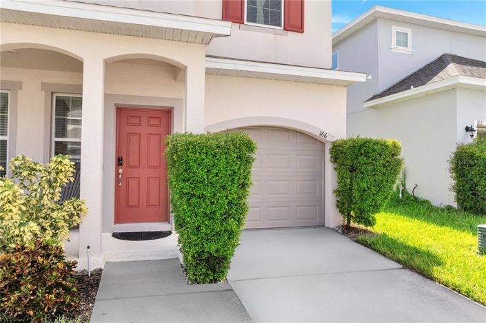 Image No.4-4 Bed Property for sale