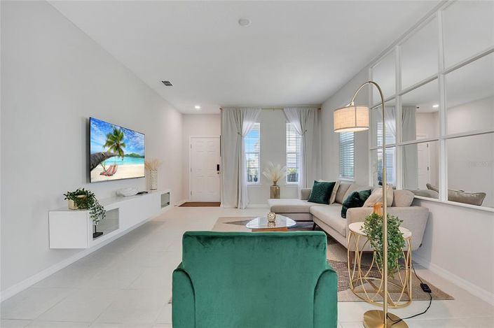 Image No.7-4 Bed Property for sale