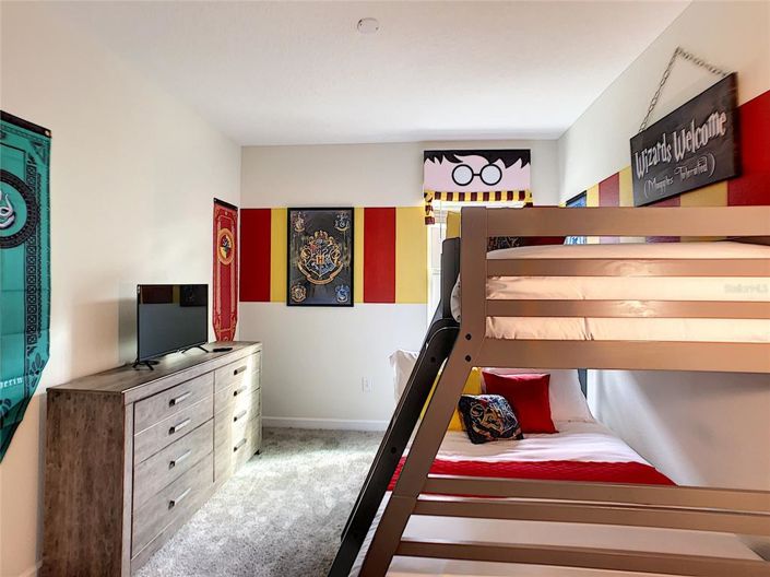 Image No.14-6 Bed Property for sale