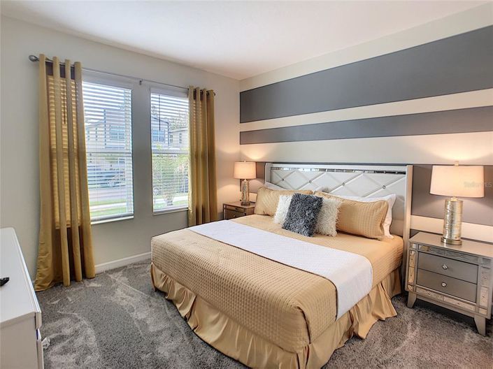 Image No.9-6 Bed Property for sale