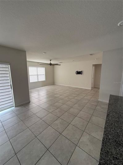 Image No.13-Propriété de 4 chambres à vendre à Davenport