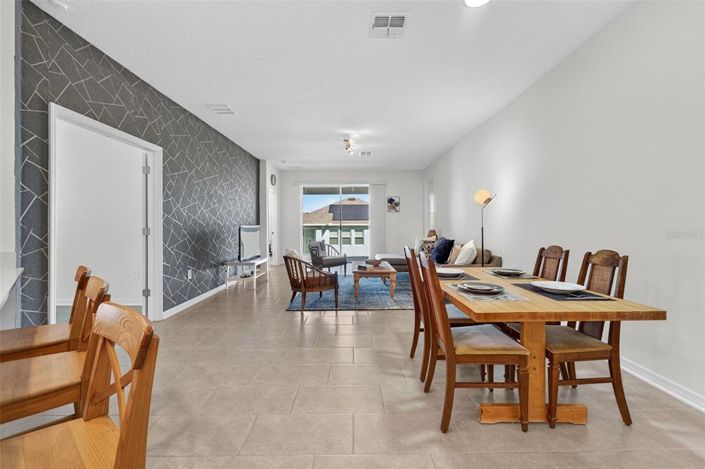 Image No.10-4 Bed Property for sale