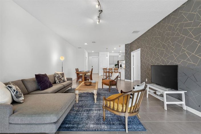 Image No.13-4 Bed Property for sale